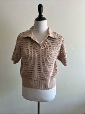 Classic V-Neck Knit Polo Sweater - Beige